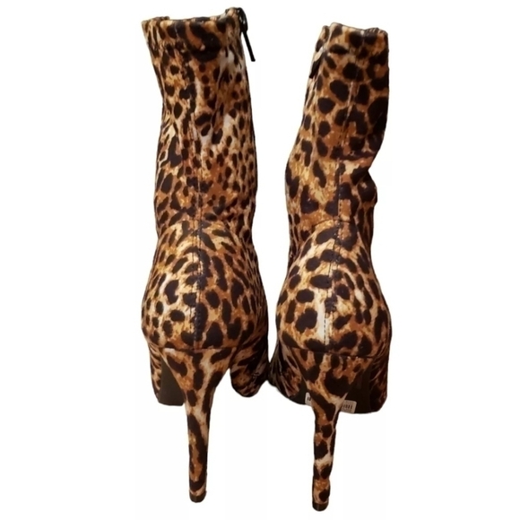New Leopard print Boots Fall Winter Contemporary Formal Party Holidays Photos - Picture 5 of 11